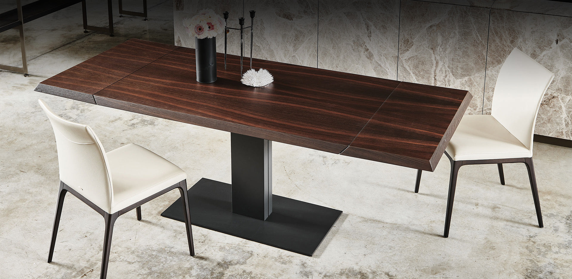 Bàn ăn Cattelan Italia Elvis Wood Drive