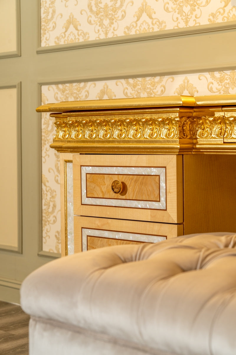 Asnaghi Interiors Pearl