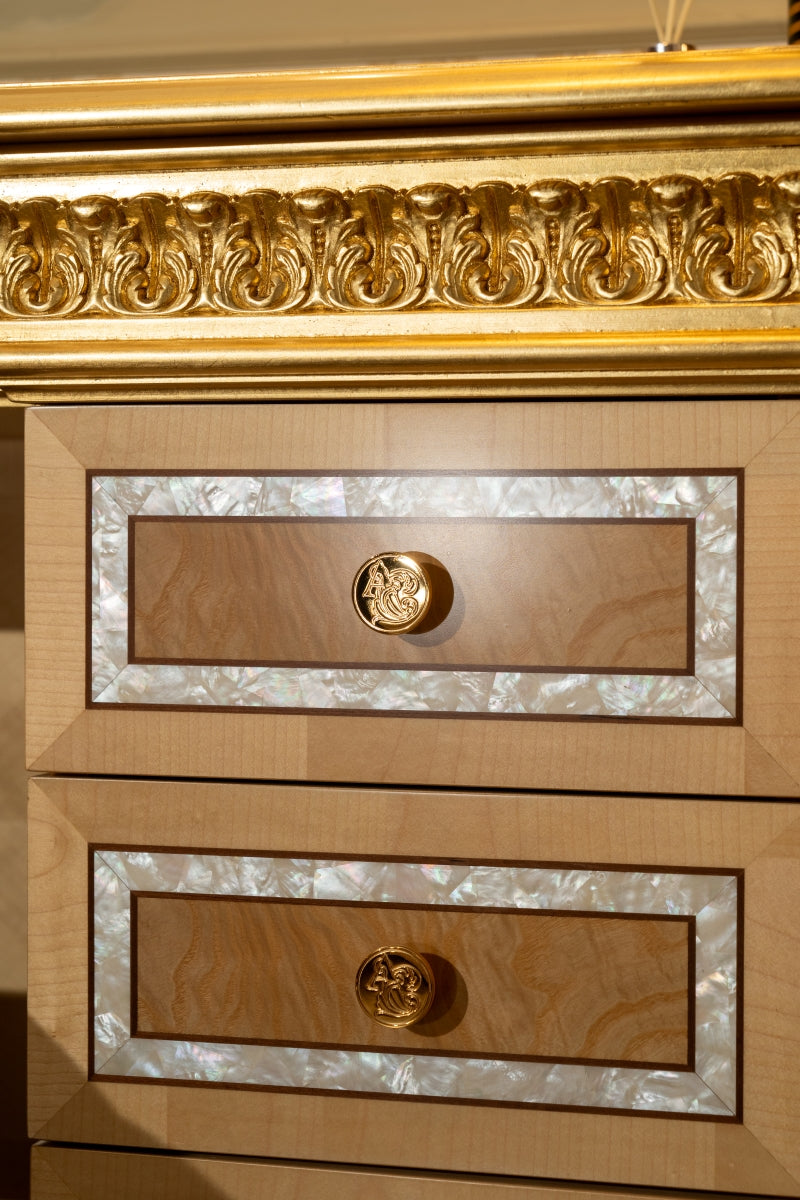 Asnaghi Interiors Pearl