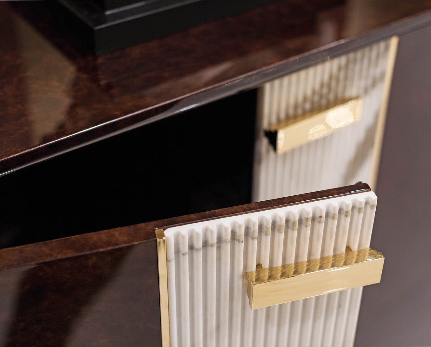 Tủ trưng bày Turri Madison